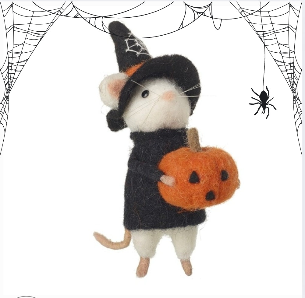 Adorable witch mouse with pumpkin, needle felt mouse